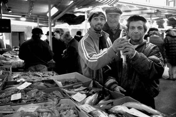 mercato del pesce_2.jpg (45063 byte)